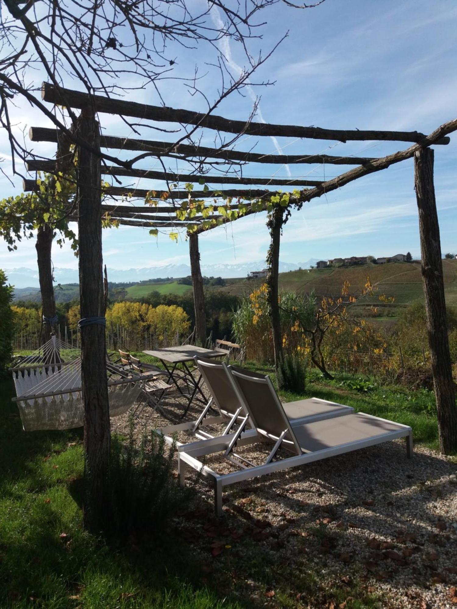 B&B Sant'Anna 21 Monforte D'Alba Exterior photo
