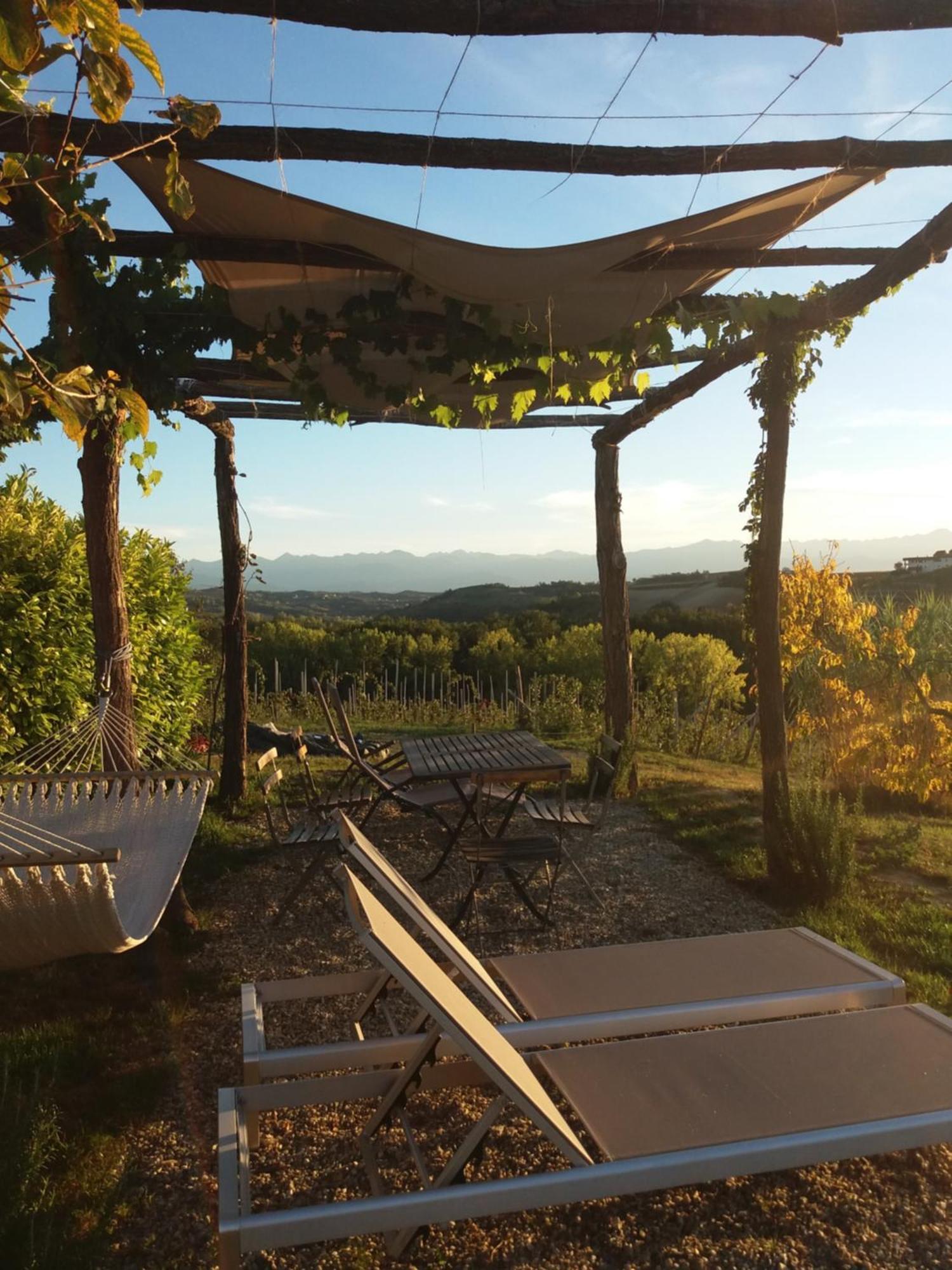B&B Sant'Anna 21 Monforte D'Alba Exterior photo
